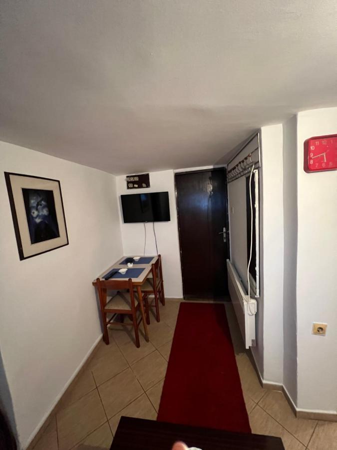 A & A Apartman Podgorica Exterior foto