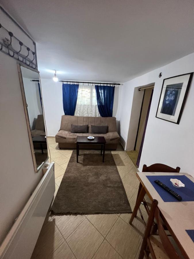 A & A Apartman Podgorica Exterior foto